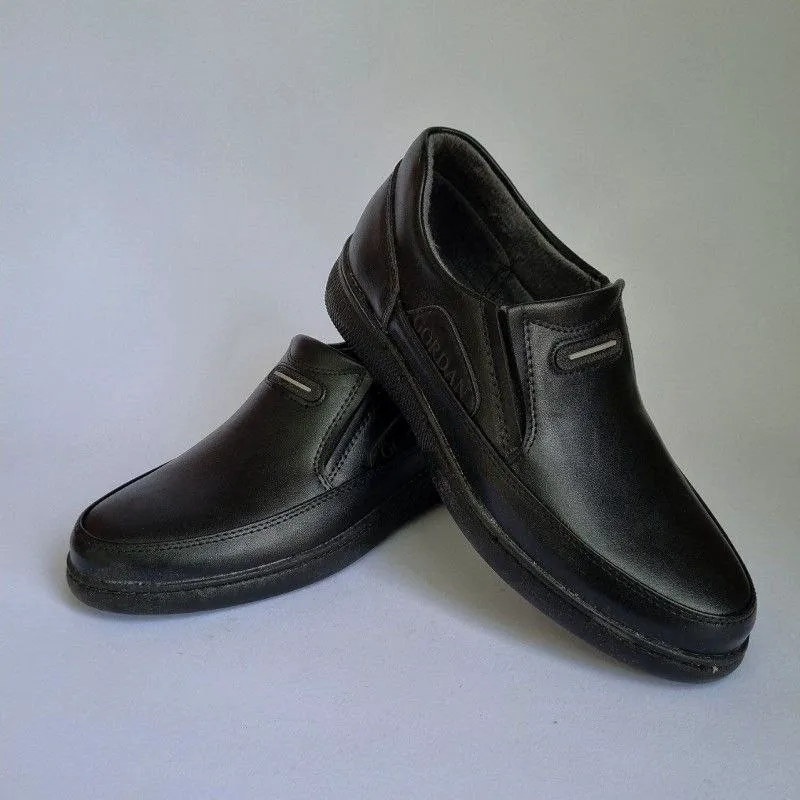 کفش چرم مردانه طبی دوردوخت مدل جردن
